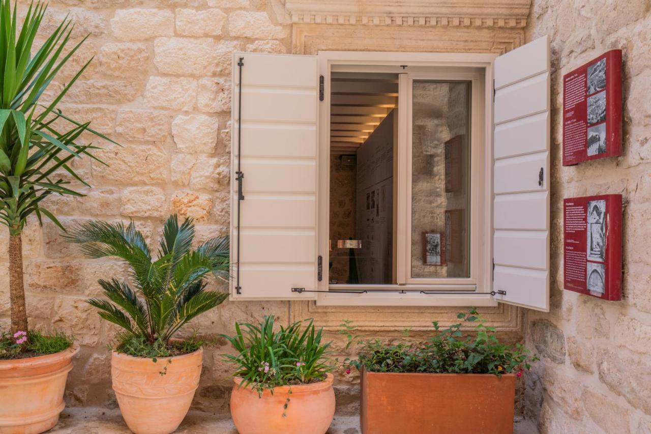 Villa Porta Maestra ฮวาร์ ภายนอก รูปภาพ