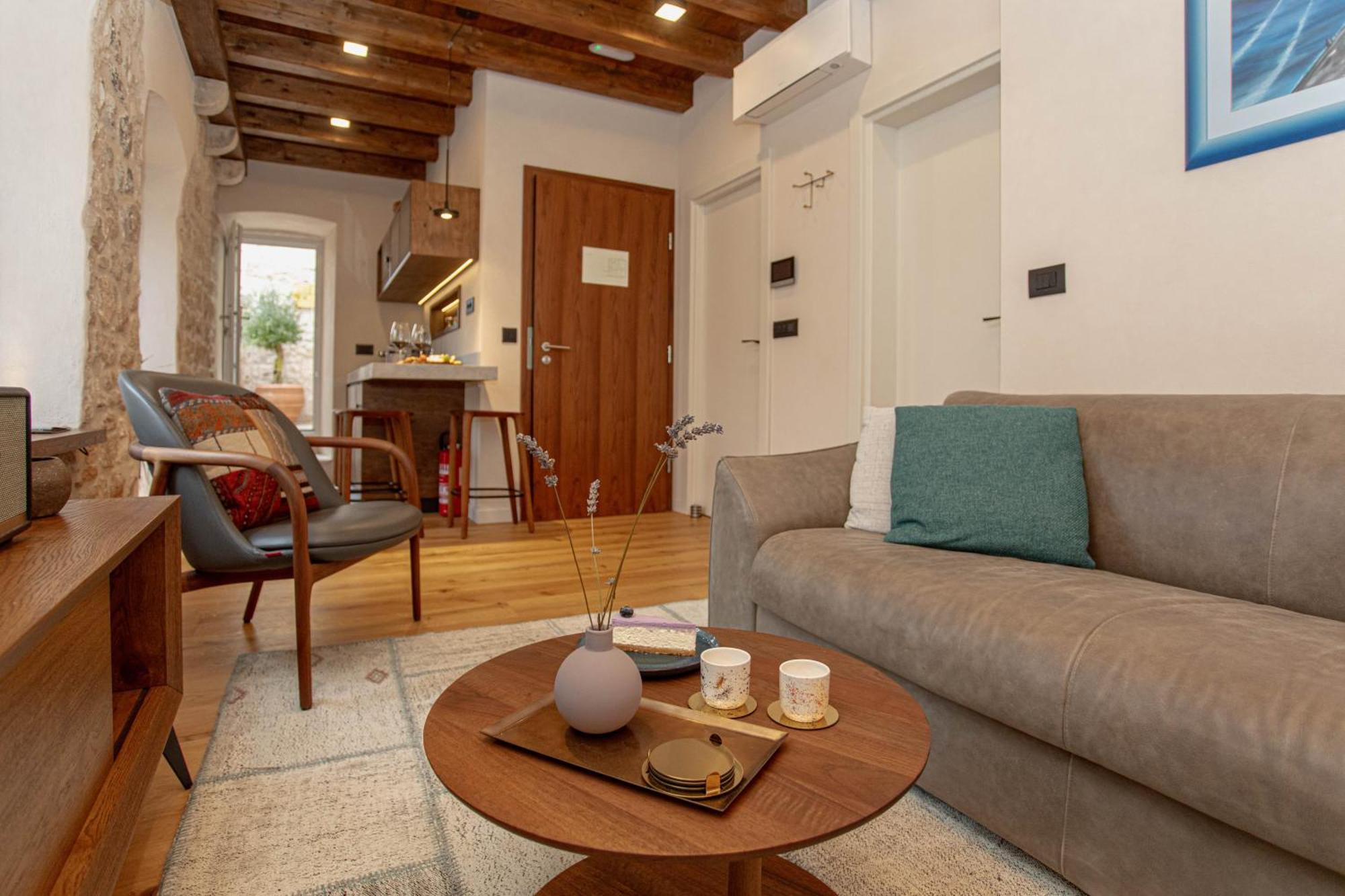 Villa Porta Maestra ฮวาร์ ภายนอก รูปภาพ